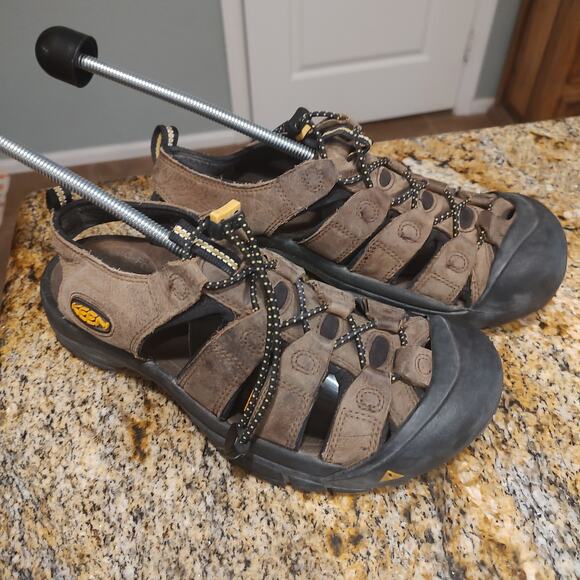 Keen Newport H2 Shoes Mens Size 8.5 Brown Waterproof Hiking Sandals Outdoors main image 10